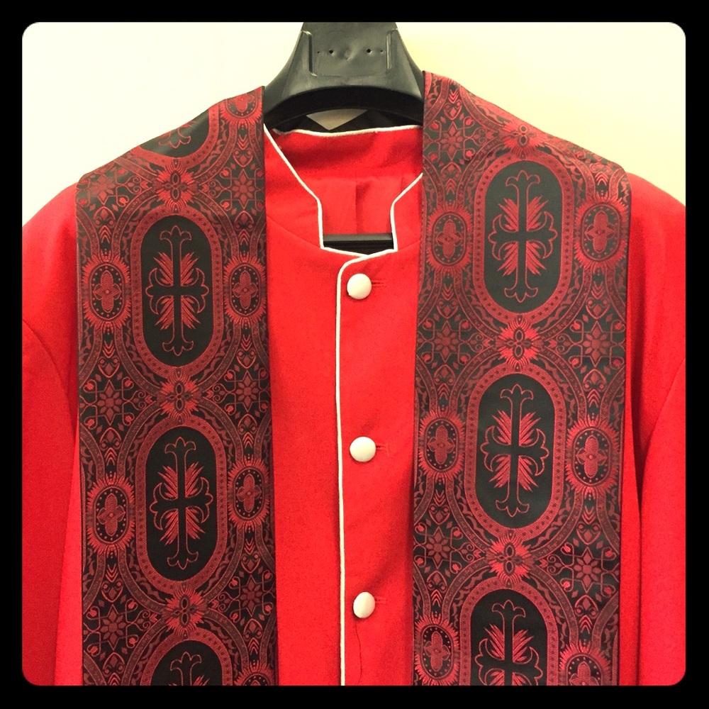 Clergy robe with reversible stole cassock